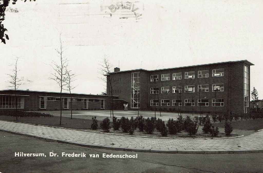 Dr.+Frederik+van+Eedenschool+ULO+nr+13+1972+uitgever+H.+Verbeek+Noordhoff